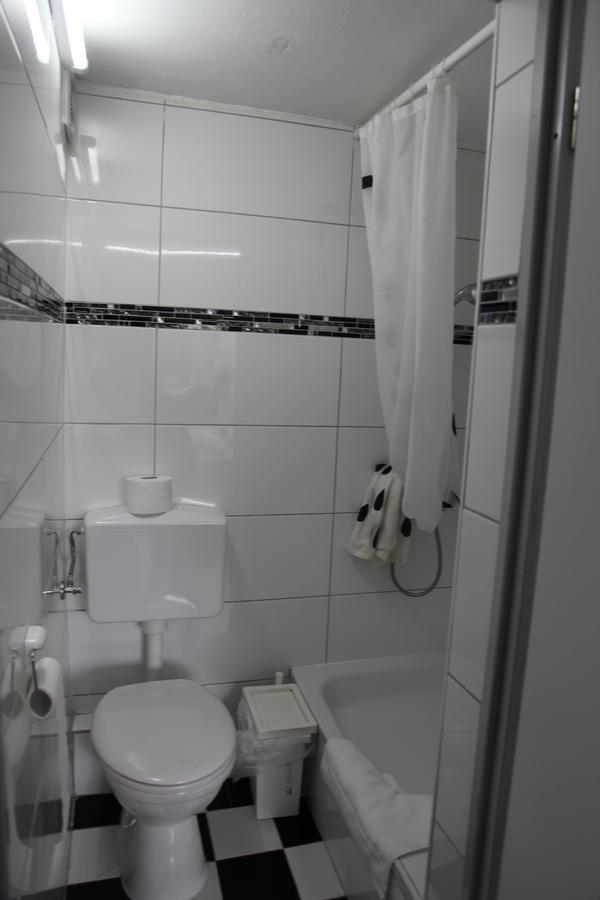 Hotel Moji Koeln Sieversstrasse 外观 照片