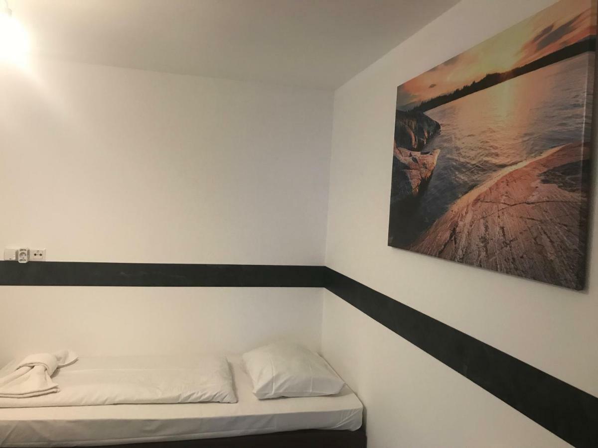 Hotel Moji Koeln Sieversstrasse 外观 照片
